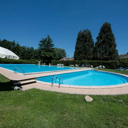 Sleeps 4 Pool * Ispra