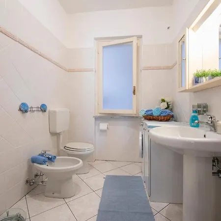 Sleeps 4 Pool Διαμέρισμα Ispra